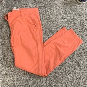 Coral capris